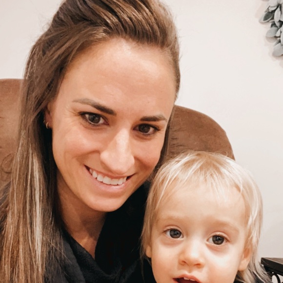 Meet your Posher, Alex - Picture 1 of 1